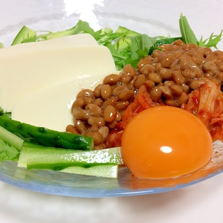満腹ダイエット食♡亜麻仁油使用♡納豆と豆腐のサラダ